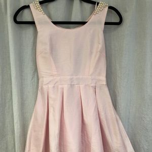 Sweetheart light pink dress